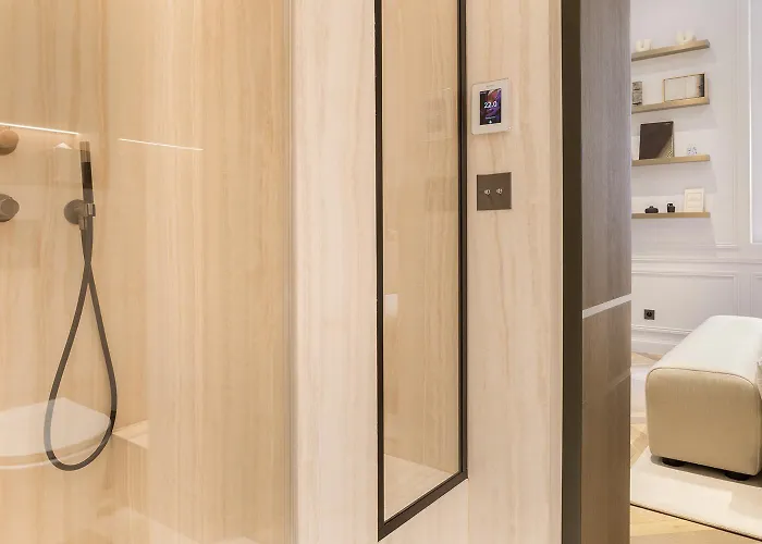 Thelander - Serviced In Champs Elysees * パリ