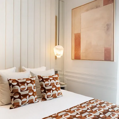 Thelander - Serviced In Champs Elysees * Paris